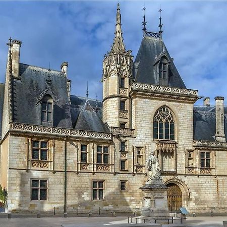 Appart 2 Pieces 35M2,Centre Ville, Parking Gratuit Bourges Exterior foto